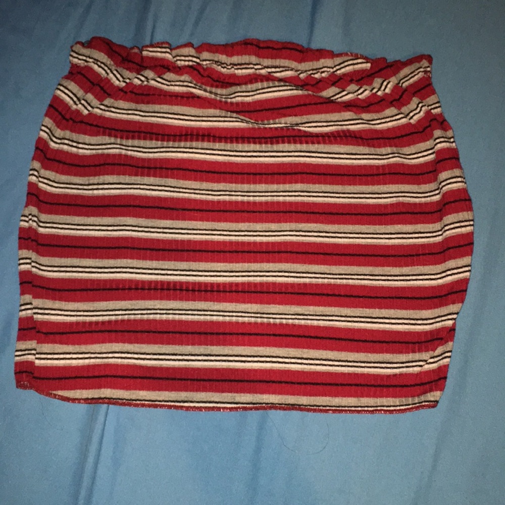 A multi color tube top